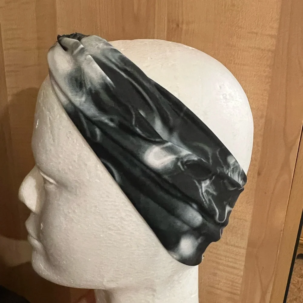 NWOT fila sport knot headband stretchy tie dye womens polyester spandex gray